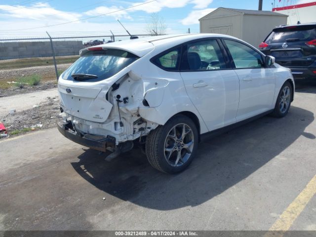 Photo 3 VIN: 1FADP3K23EL227465 - FORD FOCUS 