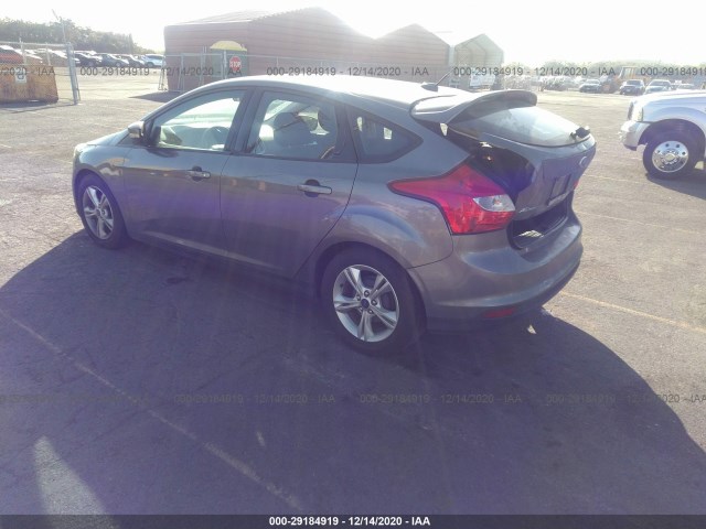 Photo 2 VIN: 1FADP3K23EL230446 - FORD FOCUS SE 