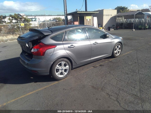 Photo 3 VIN: 1FADP3K23EL230446 - FORD FOCUS SE 