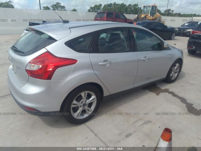 Photo 3 VIN: 1FADP3K23EL249062 - FORD FOCUS 