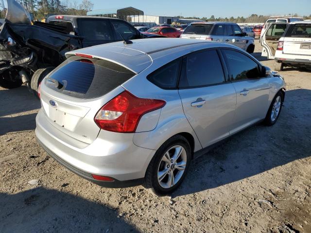 Photo 2 VIN: 1FADP3K23EL315917 - FORD FOCUS SE 