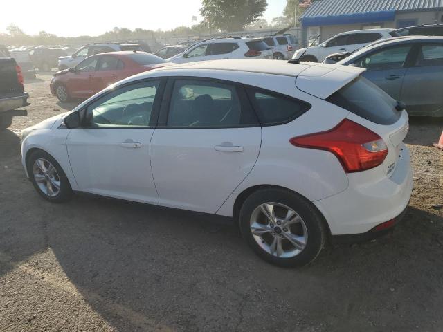 Photo 1 VIN: 1FADP3K23EL317926 - FORD FOCUS SE 