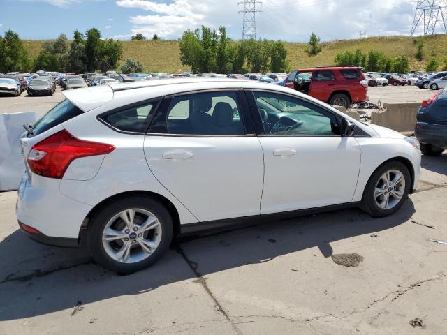 Photo 2 VIN: 1FADP3K23EL390746 - FORD FOCUS SE 