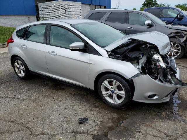 Photo 3 VIN: 1FADP3K23EL412065 - FORD FOCUS SE 