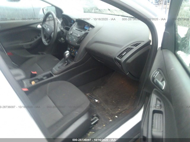 Photo 4 VIN: 1FADP3K23FL253310 - FORD FOCUS 