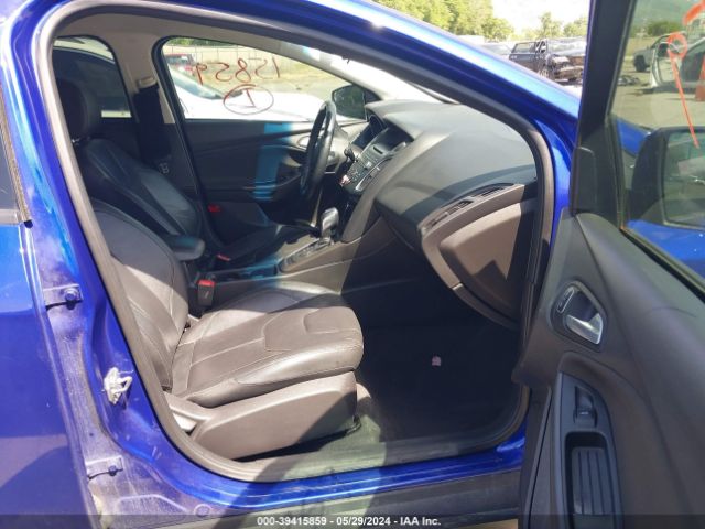 Photo 4 VIN: 1FADP3K23FL364777 - FORD FOCUS 