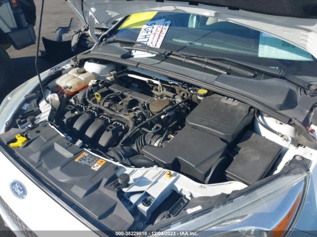 Photo 9 VIN: 1FADP3K23GL258461 - FORD FOCUS 