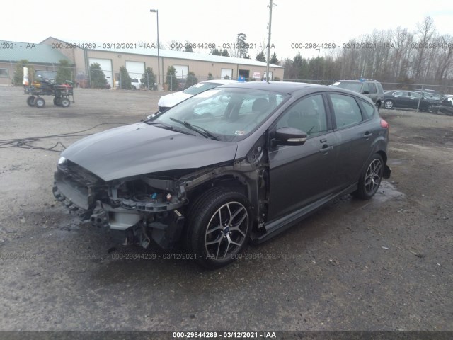 Photo 1 VIN: 1FADP3K23GL266575 - FORD FOCUS 