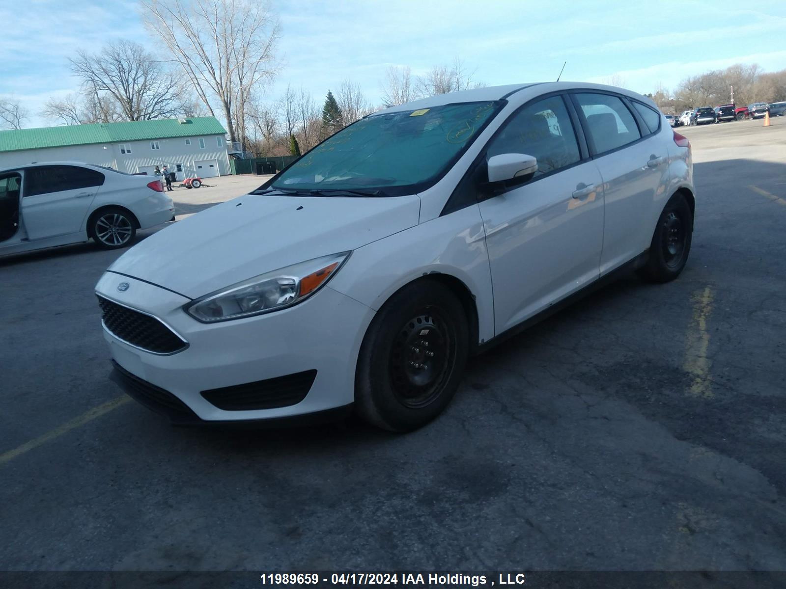 Photo 1 VIN: 1FADP3K23GL316617 - FORD FOCUS 