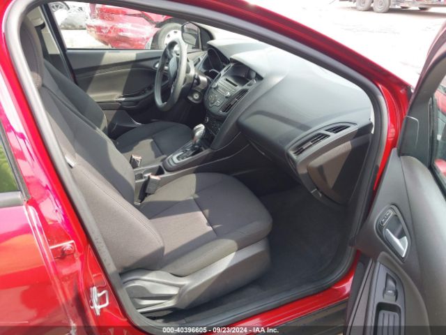 Photo 4 VIN: 1FADP3K23GL325415 - FORD FOCUS 