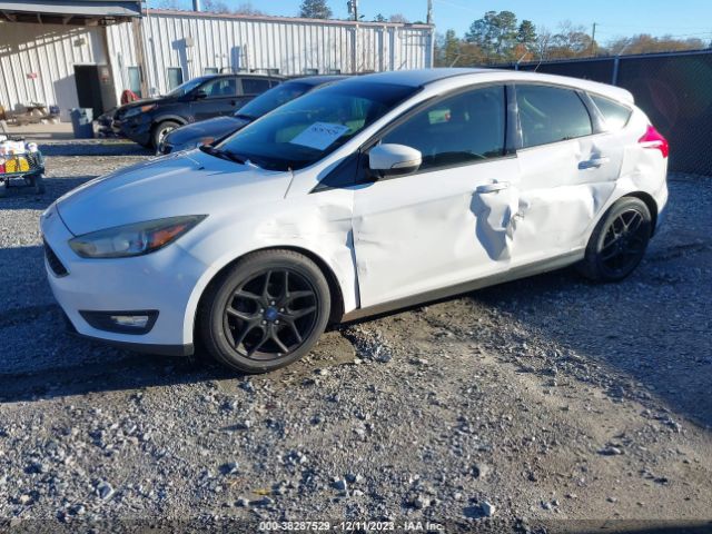 Photo 1 VIN: 1FADP3K23GL326743 - FORD FOCUS 