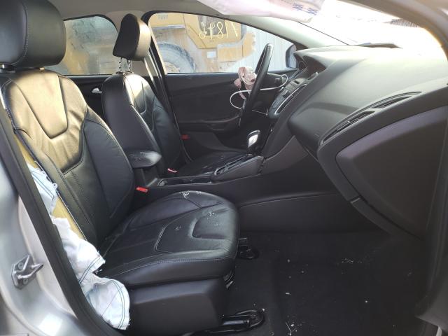 Photo 4 VIN: 1FADP3K23GL330288 - FORD FOCUS SE 