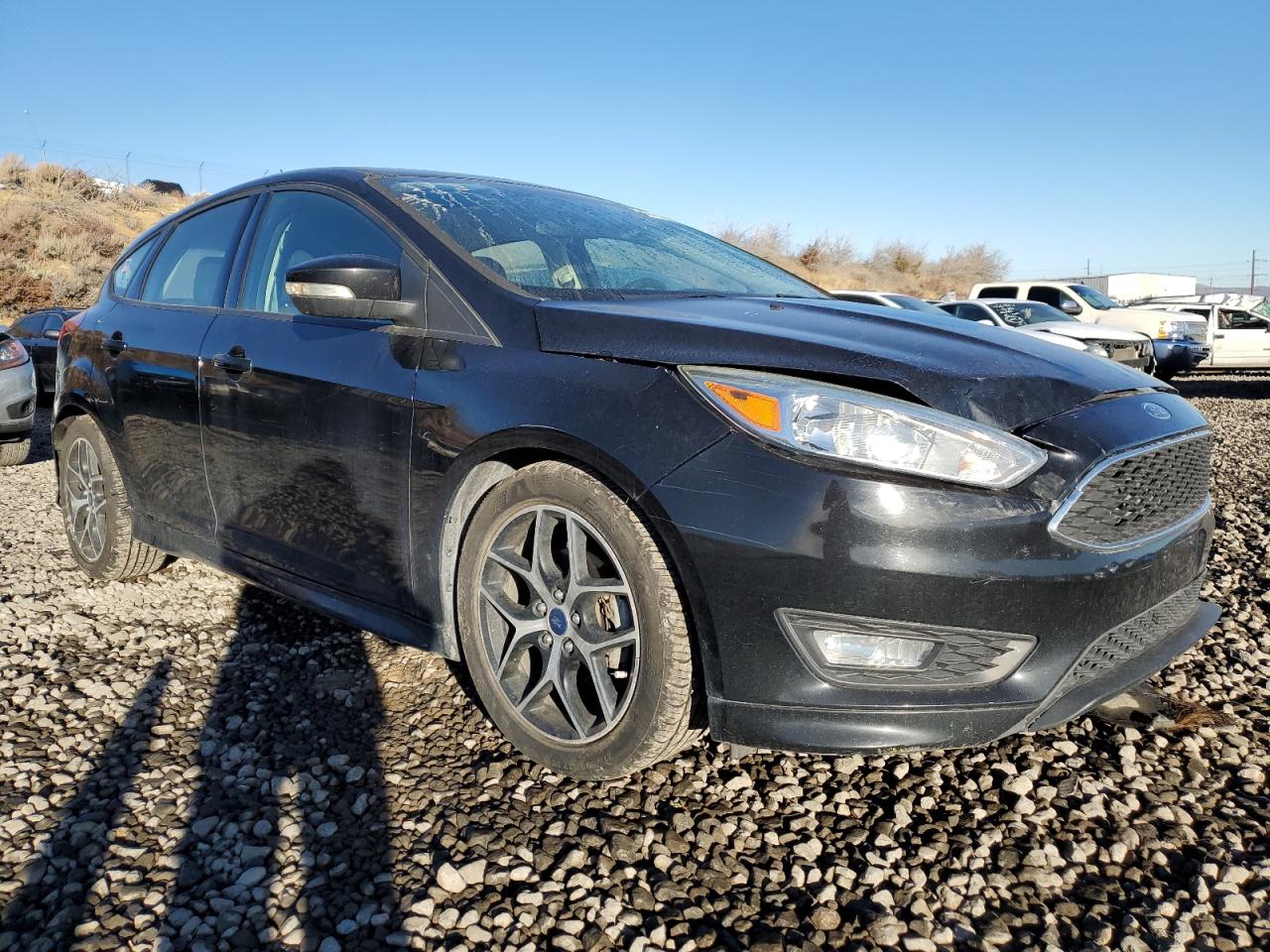 Photo 3 VIN: 1FADP3K23GL363758 - FORD FOCUS 