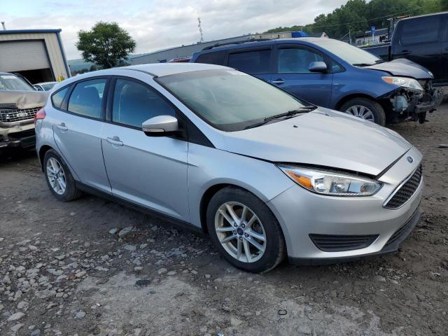 Photo 3 VIN: 1FADP3K23HL246392 - FORD FOCUS SE 