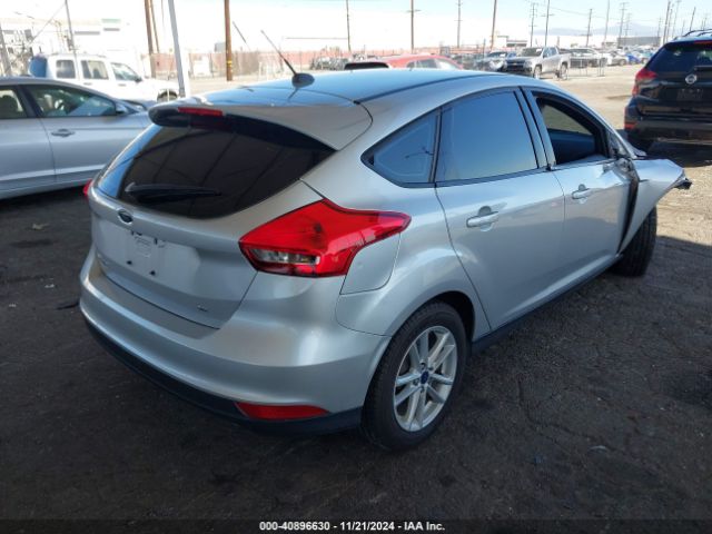 Photo 3 VIN: 1FADP3K23HL271714 - FORD FOCUS 