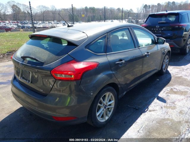 Photo 3 VIN: 1FADP3K23HL272782 - FORD FOCUS 