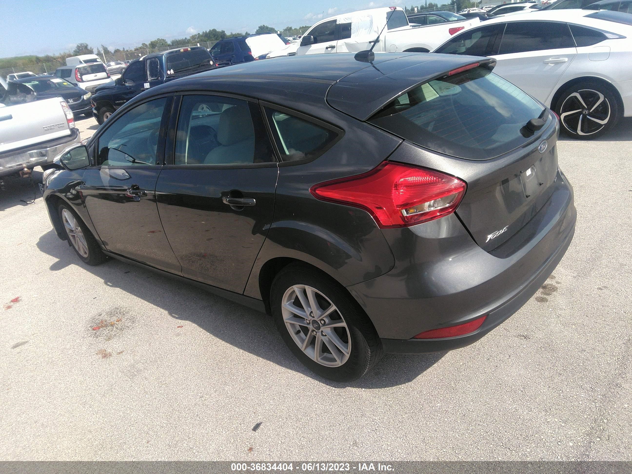 Photo 2 VIN: 1FADP3K23HL294166 - FORD FOCUS 