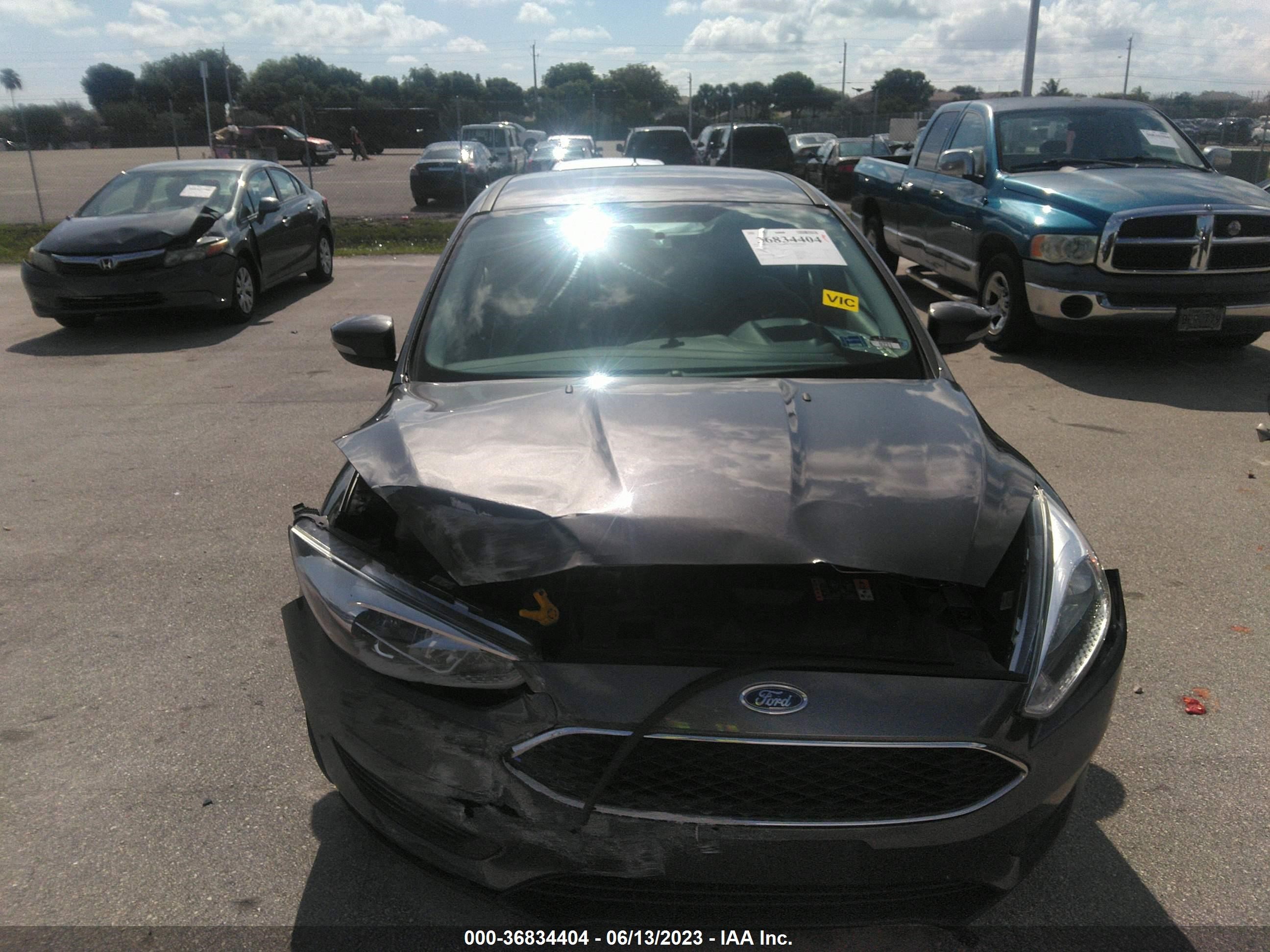 Photo 5 VIN: 1FADP3K23HL294166 - FORD FOCUS 