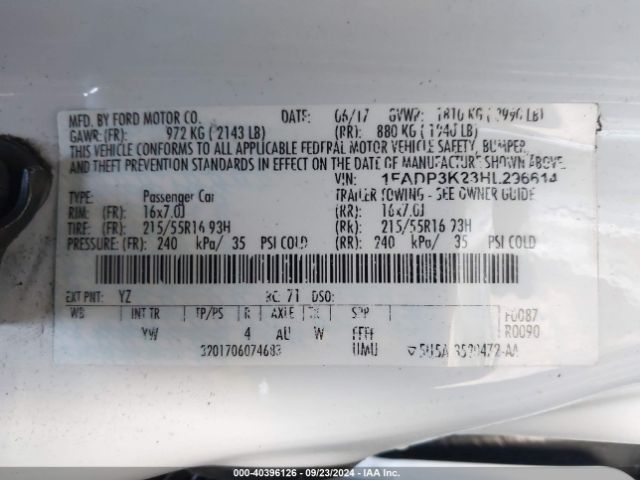 Photo 8 VIN: 1FADP3K23HL296614 - FORD FOCUS 