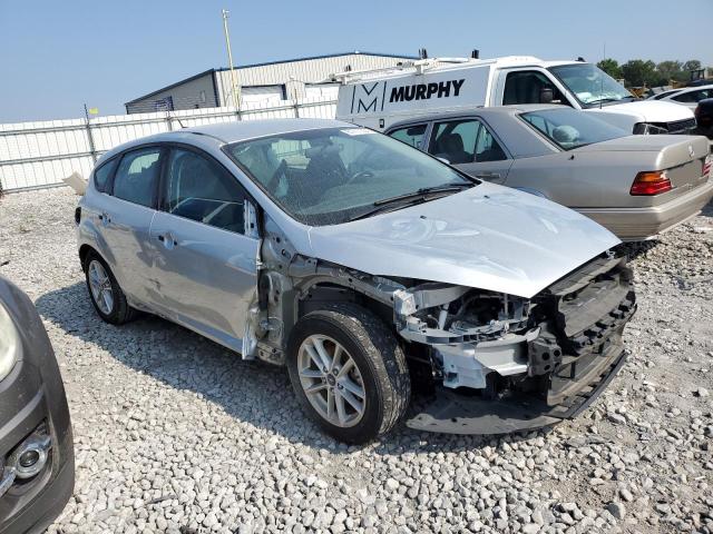 Photo 3 VIN: 1FADP3K23JL216928 - FORD FOCUS SE 