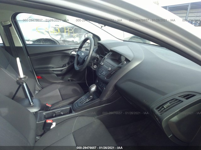 Photo 4 VIN: 1FADP3K23JL225709 - FORD FOCUS 