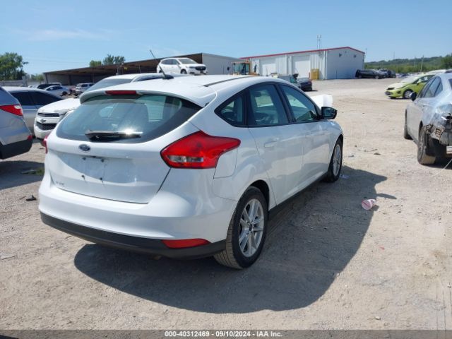 Photo 3 VIN: 1FADP3K23JL251825 - FORD FOCUS 