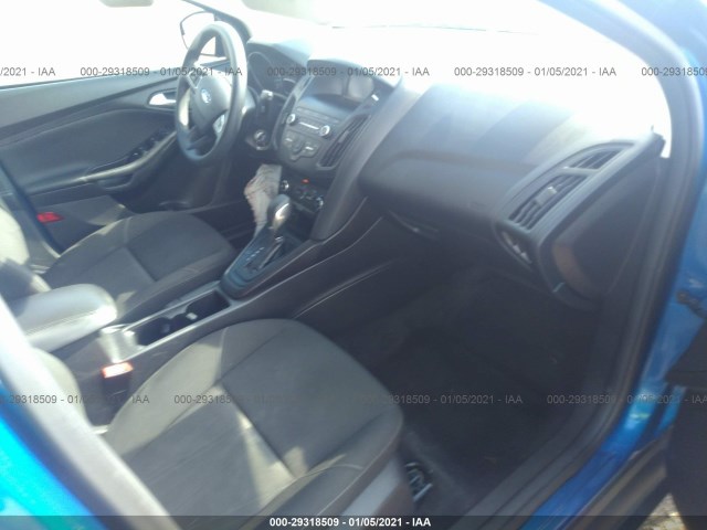 Photo 4 VIN: 1FADP3K23JL330699 - FORD FOCUS 