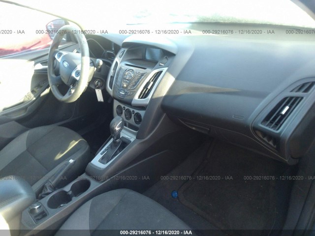 Photo 4 VIN: 1FADP3K24DL142374 - FORD FOCUS 