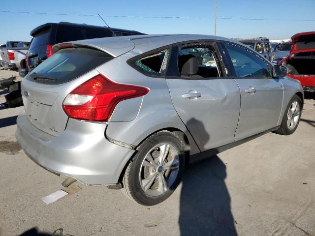 Photo 2 VIN: 1FADP3K24DL161345 - FORD FOCUS 