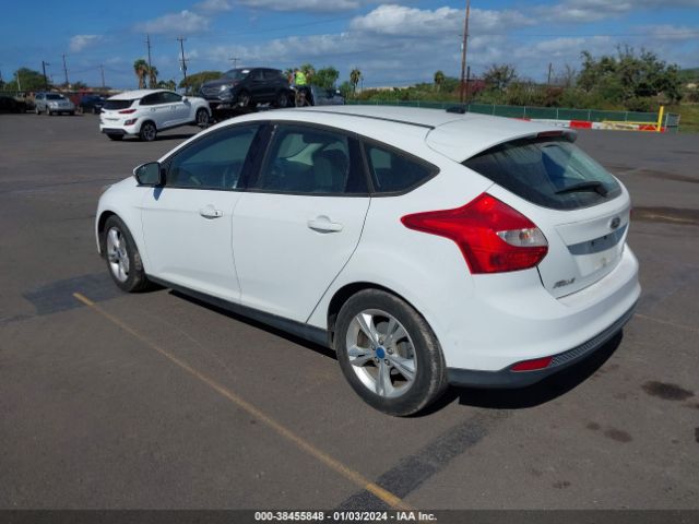 Photo 2 VIN: 1FADP3K24DL190585 - FORD FOCUS 