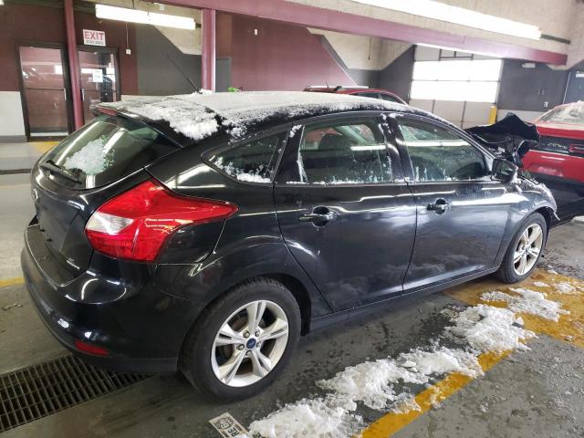 Photo 2 VIN: 1FADP3K24DL194443 - FORD FOCUS SE 