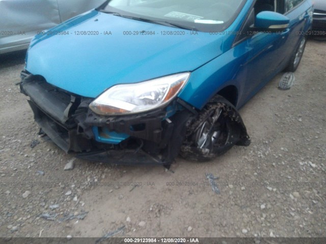 Photo 5 VIN: 1FADP3K24DL209362 - FORD FOCUS 