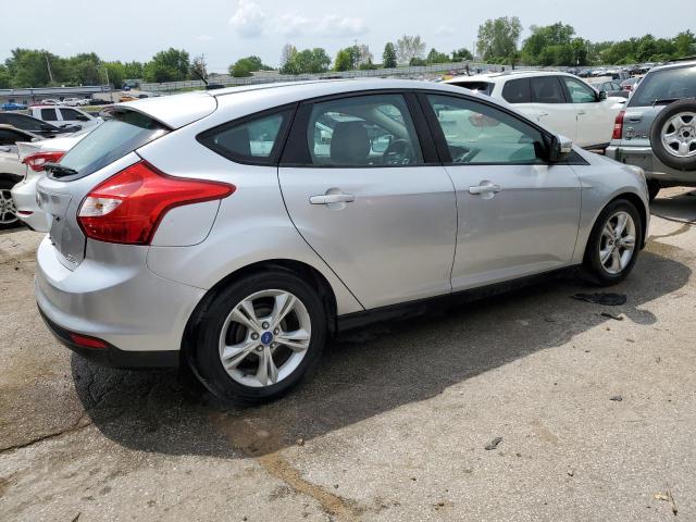 Photo 2 VIN: 1FADP3K24DL244256 - FORD FOCUS 