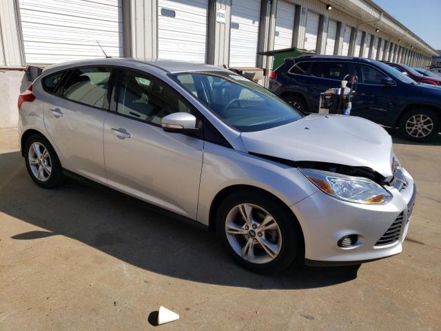 Photo 3 VIN: 1FADP3K24DL306500 - FORD FOCUS SE 