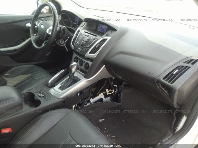 Photo 4 VIN: 1FADP3K24DL332241 - FORD FOCUS 