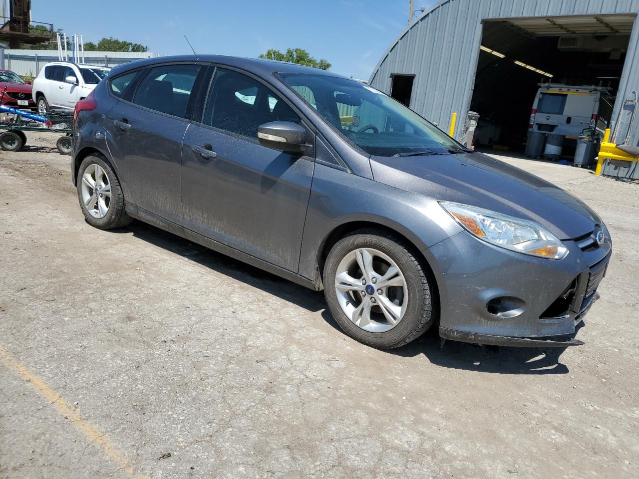 Photo 3 VIN: 1FADP3K24DL352294 - FORD FOCUS 