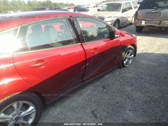 Photo 5 VIN: 1FADP3K24DL378880 - FORD FOCUS 