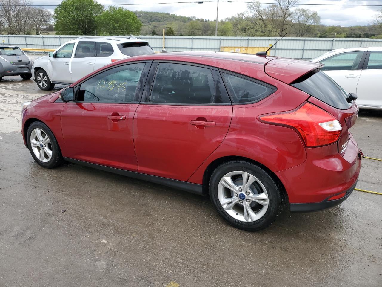 Photo 1 VIN: 1FADP3K24EL103138 - FORD FOCUS 