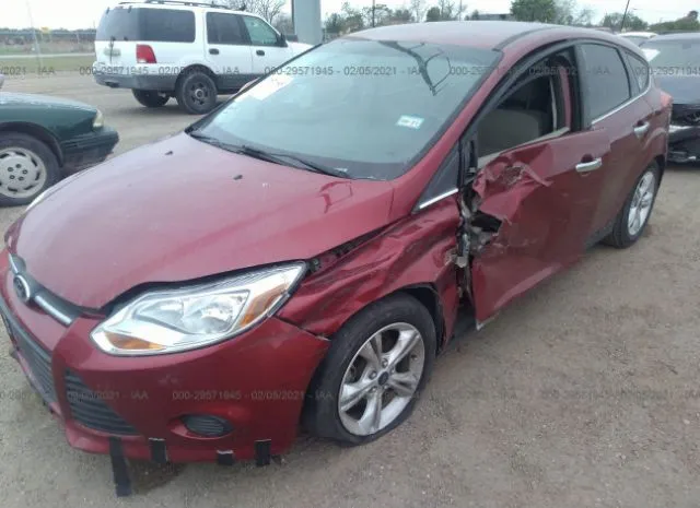 Photo 5 VIN: 1FADP3K24EL229323 - FORD FOCUS 