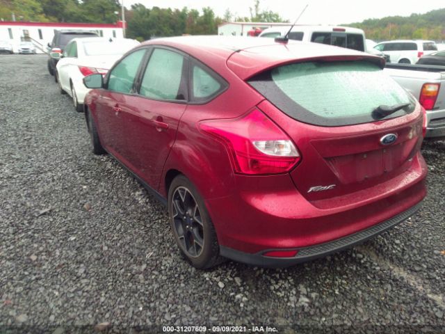 Photo 2 VIN: 1FADP3K24EL262094 - FORD FOCUS 