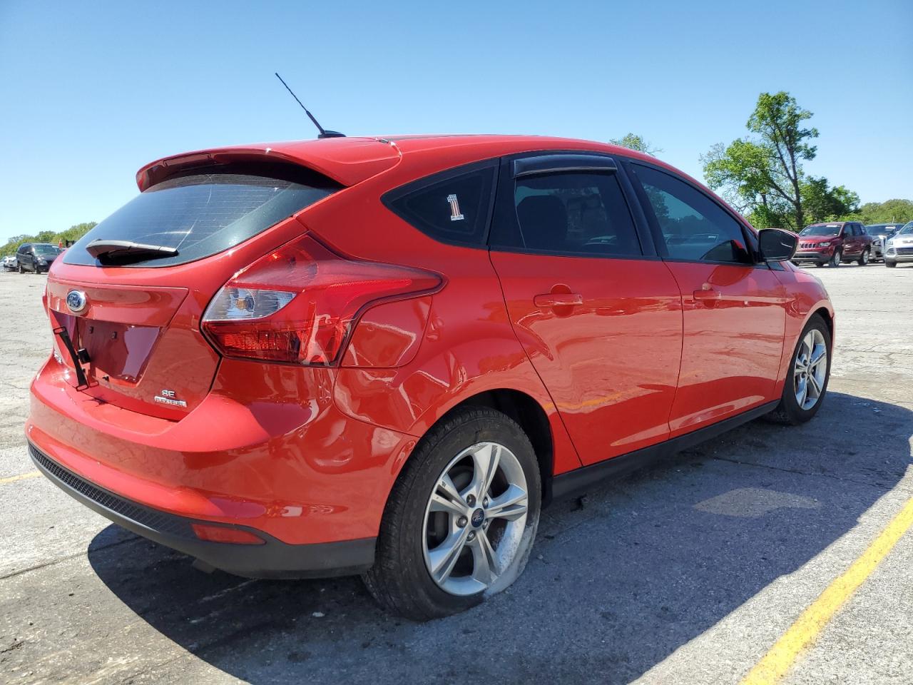 Photo 2 VIN: 1FADP3K24EL309155 - FORD FOCUS 