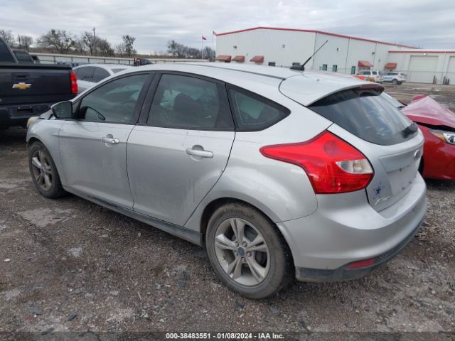 Photo 2 VIN: 1FADP3K24EL362471 - FORD FOCUS 