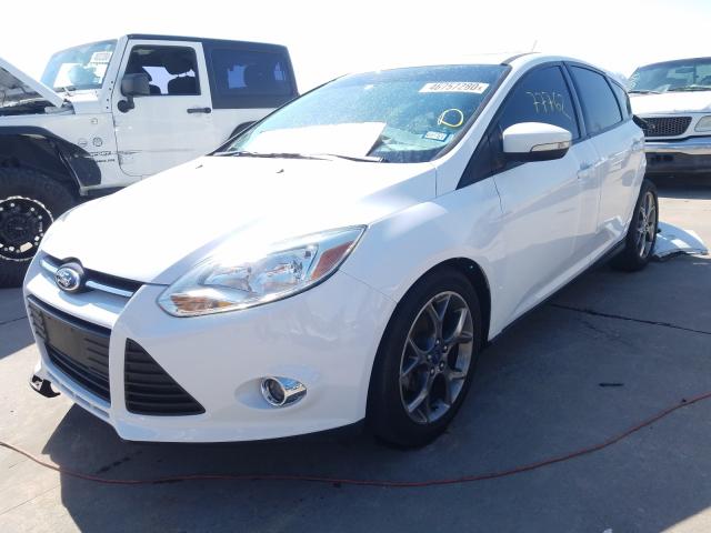 Photo 1 VIN: 1FADP3K24EL404198 - FORD FOCUS SE 