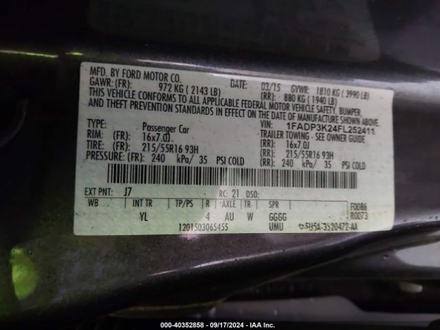 Photo 8 VIN: 1FADP3K24FL252411 - FORD FOCUS 