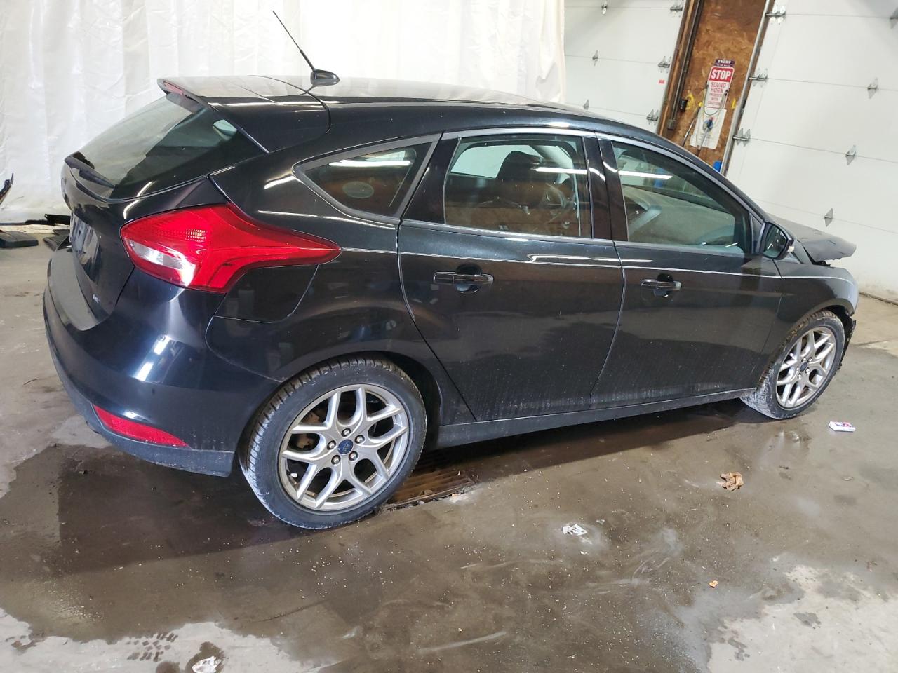 Photo 2 VIN: 1FADP3K24FL297624 - FORD FOCUS 