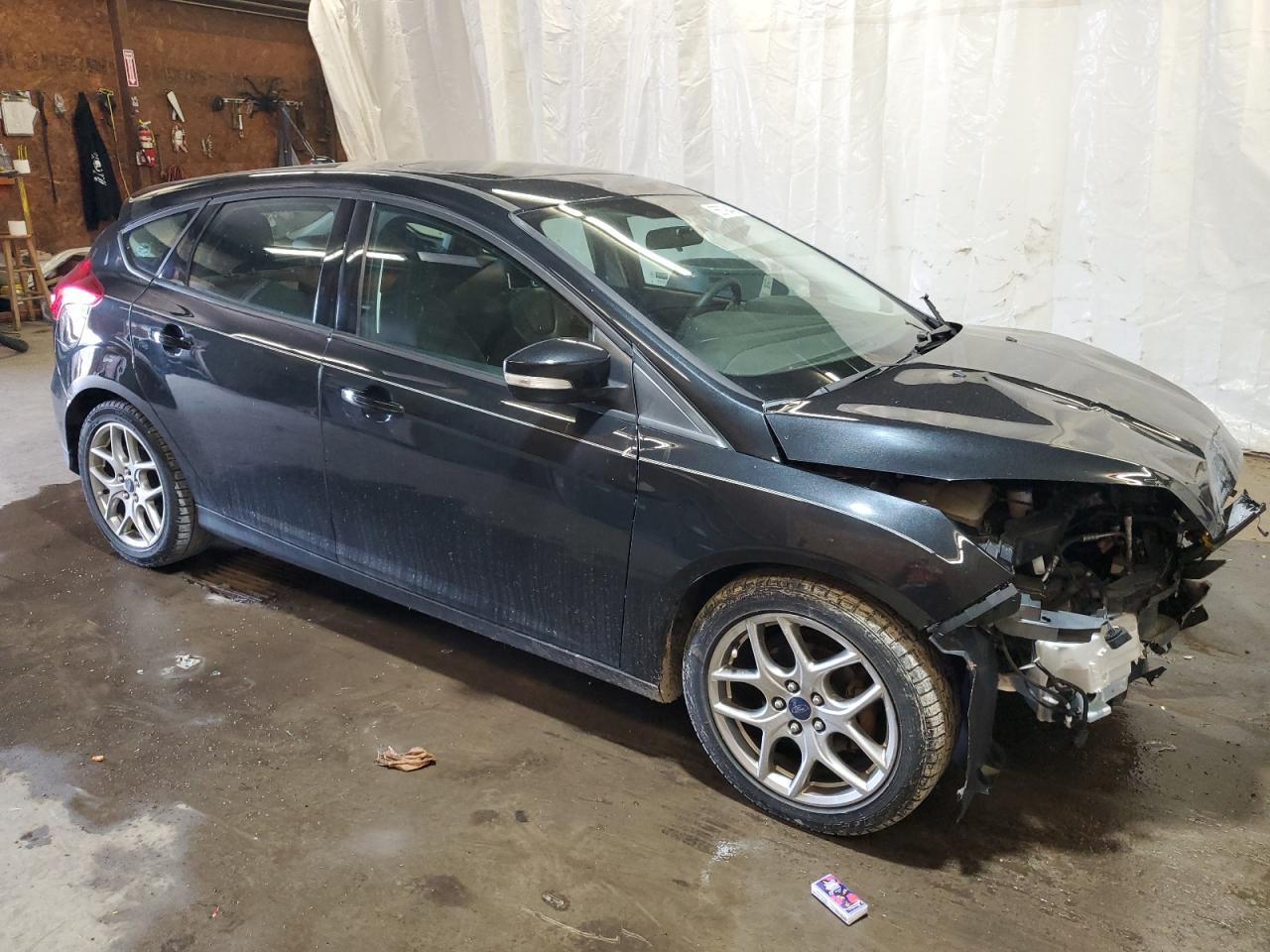 Photo 3 VIN: 1FADP3K24FL297624 - FORD FOCUS 