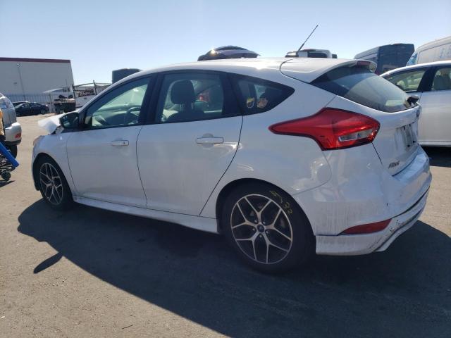 Photo 1 VIN: 1FADP3K24GL230605 - FORD FOCUS SE 