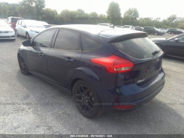 Photo 2 VIN: 1FADP3K24GL256198 - FORD FOCUS 