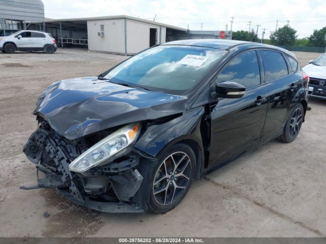 Photo 1 VIN: 1FADP3K24GL391391 - FORD FOCUS 