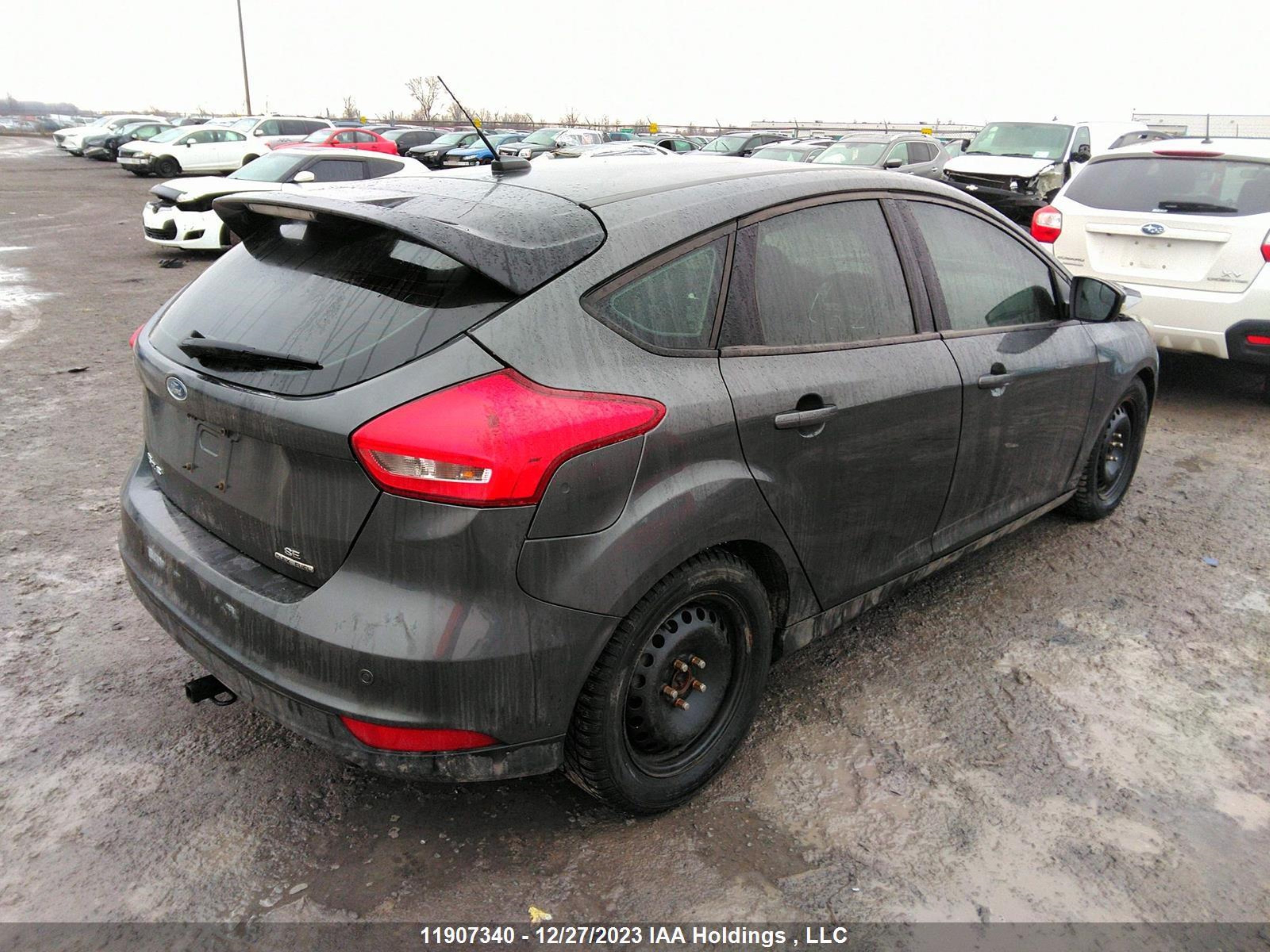 Photo 3 VIN: 1FADP3K24GL400235 - FORD FOCUS 